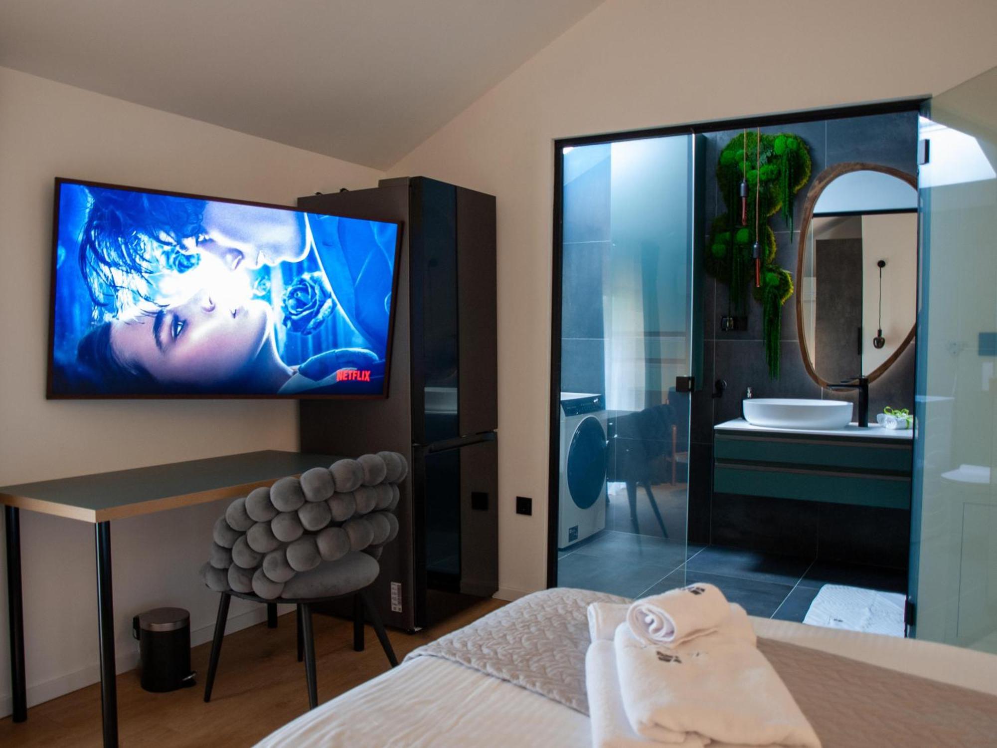 Nova Luxury Design Hotell Jezdovec Exteriör bild