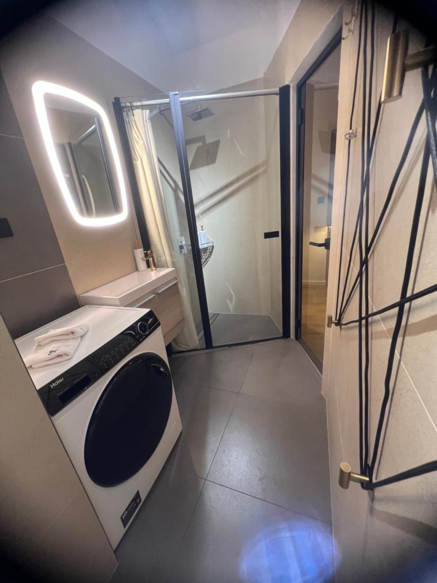 Nova Luxury Design Hotell Jezdovec Exteriör bild