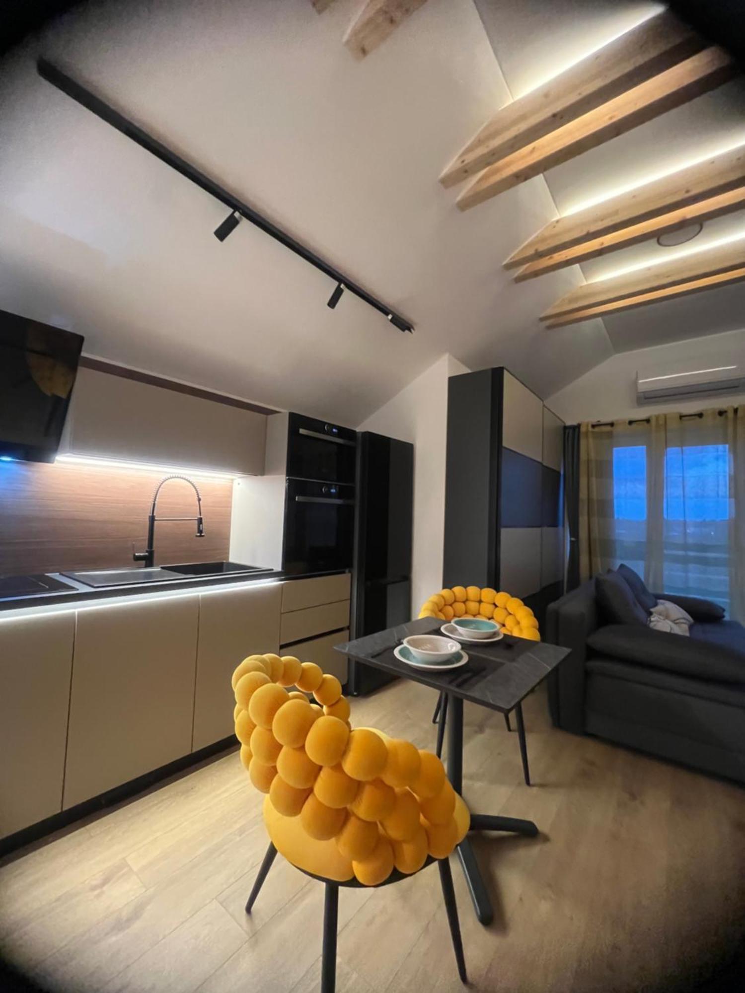 Nova Luxury Design Hotell Jezdovec Exteriör bild