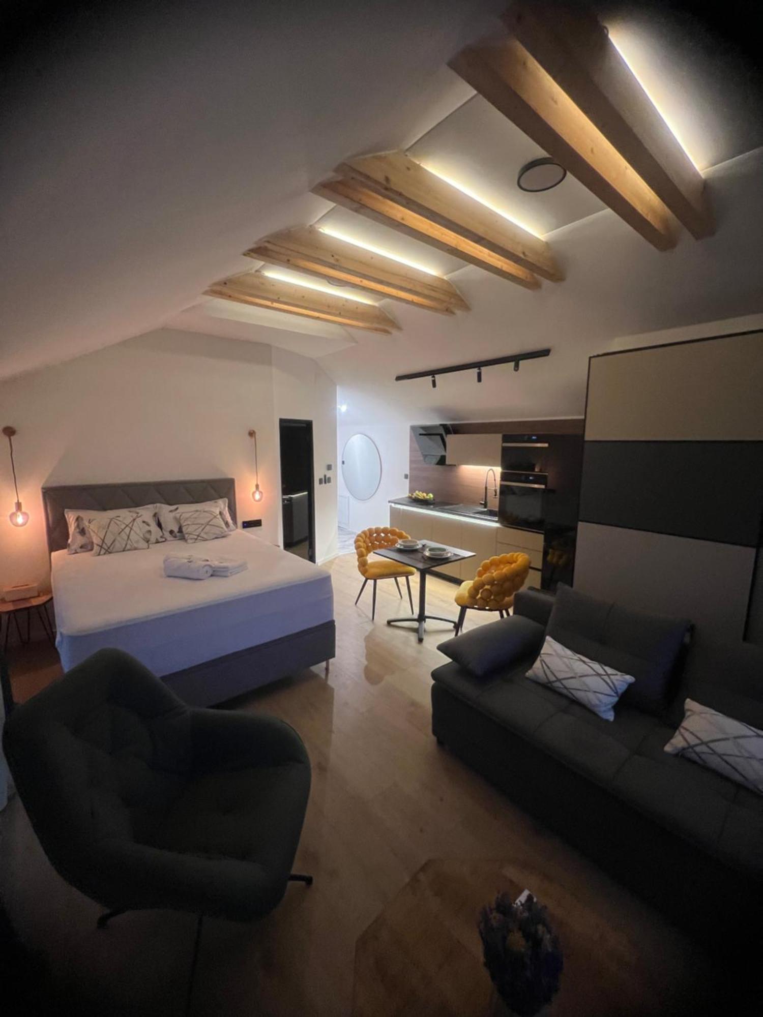 Nova Luxury Design Hotell Jezdovec Exteriör bild