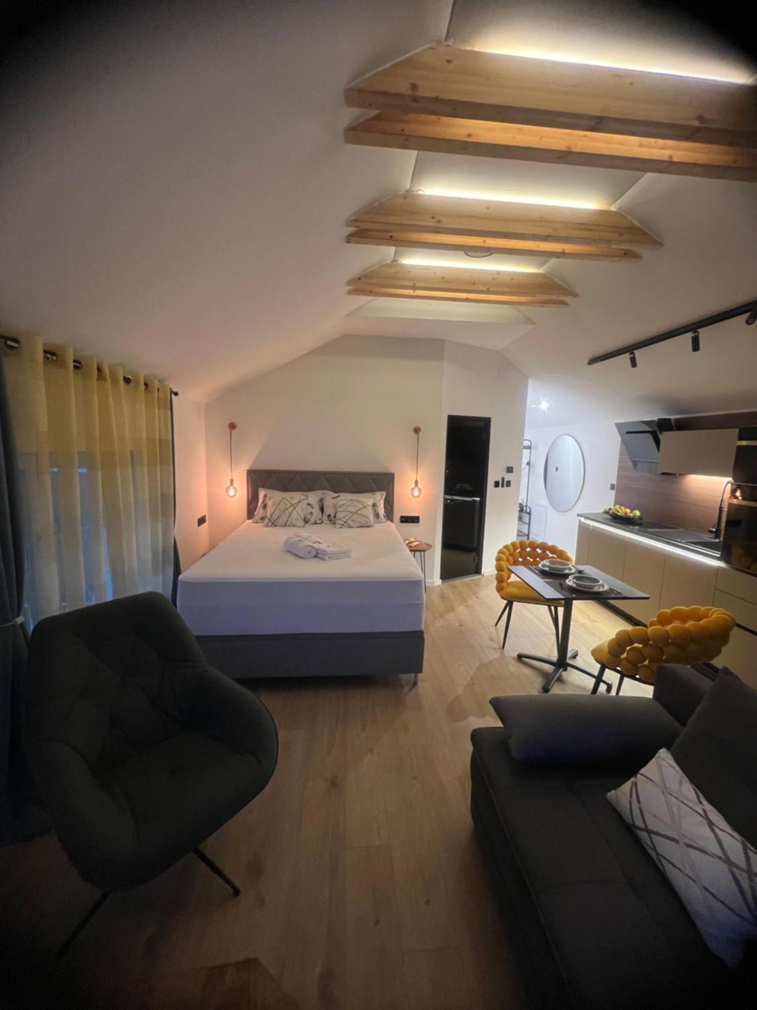 Nova Luxury Design Hotell Jezdovec Exteriör bild
